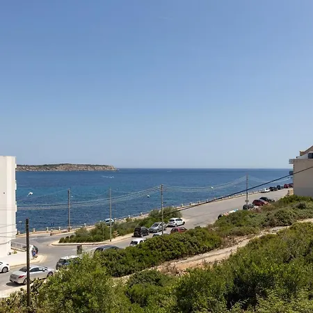 Seaview 2 Bedroom * Is-Sellum