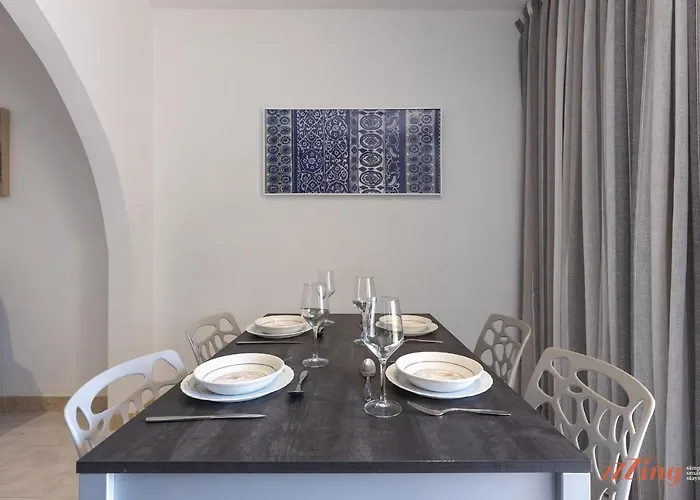 아파트 Mediterranean Living Right By The *